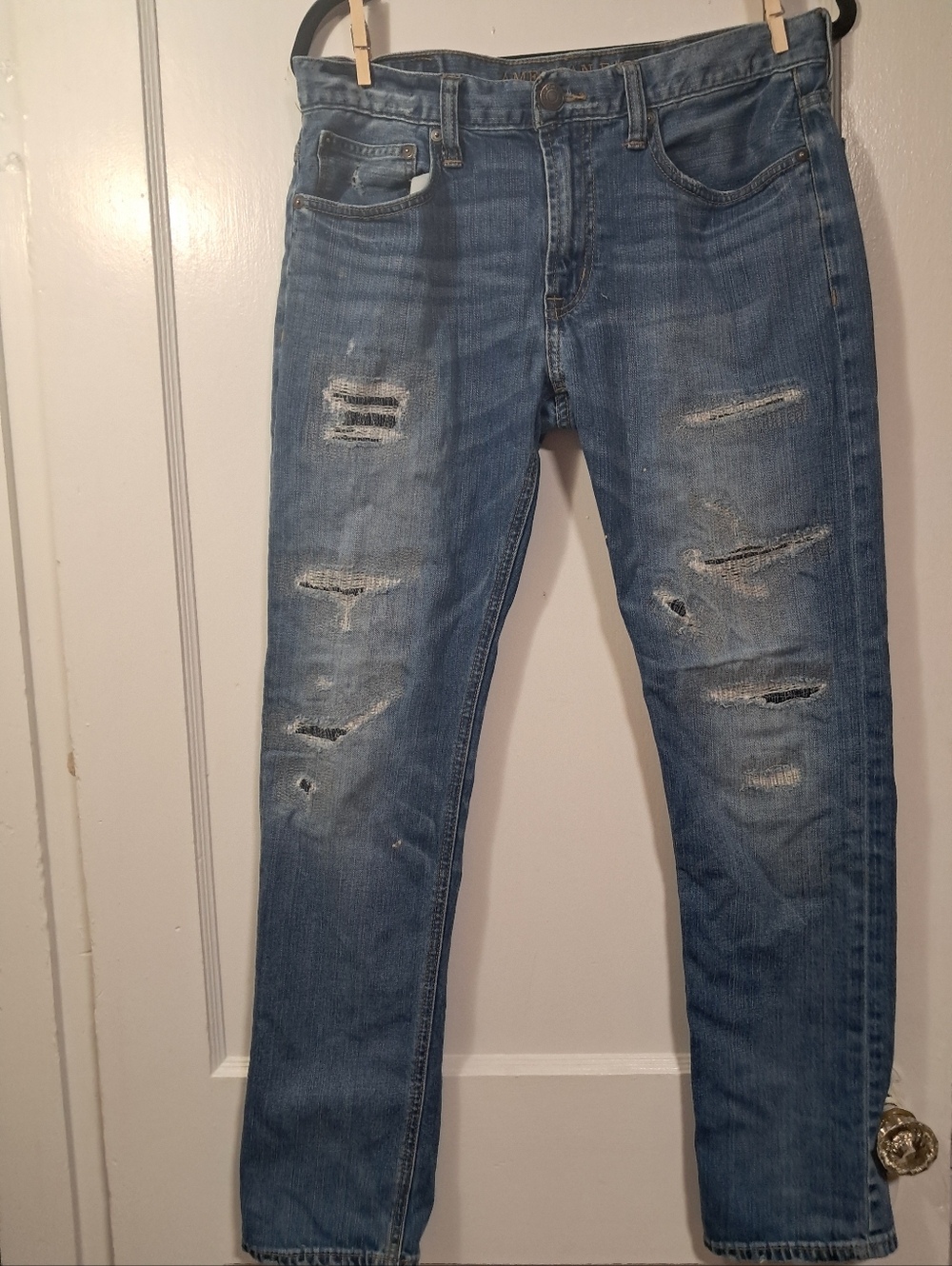 American Eagle Outfitters Distressed Patched Light Blue Mens Slim Straight Jeans - Picture 2 of 11
